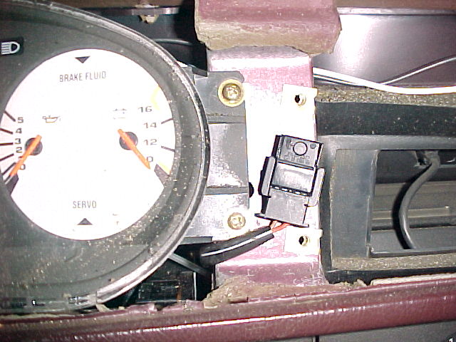 Gauges - Removing Late 944 (1985.5 and newer) Gauge Cluster